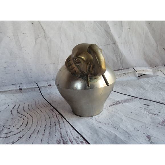 Vintage Brass Pewter Elephant Trinket Box Boho Decor - Picture 3 of 10